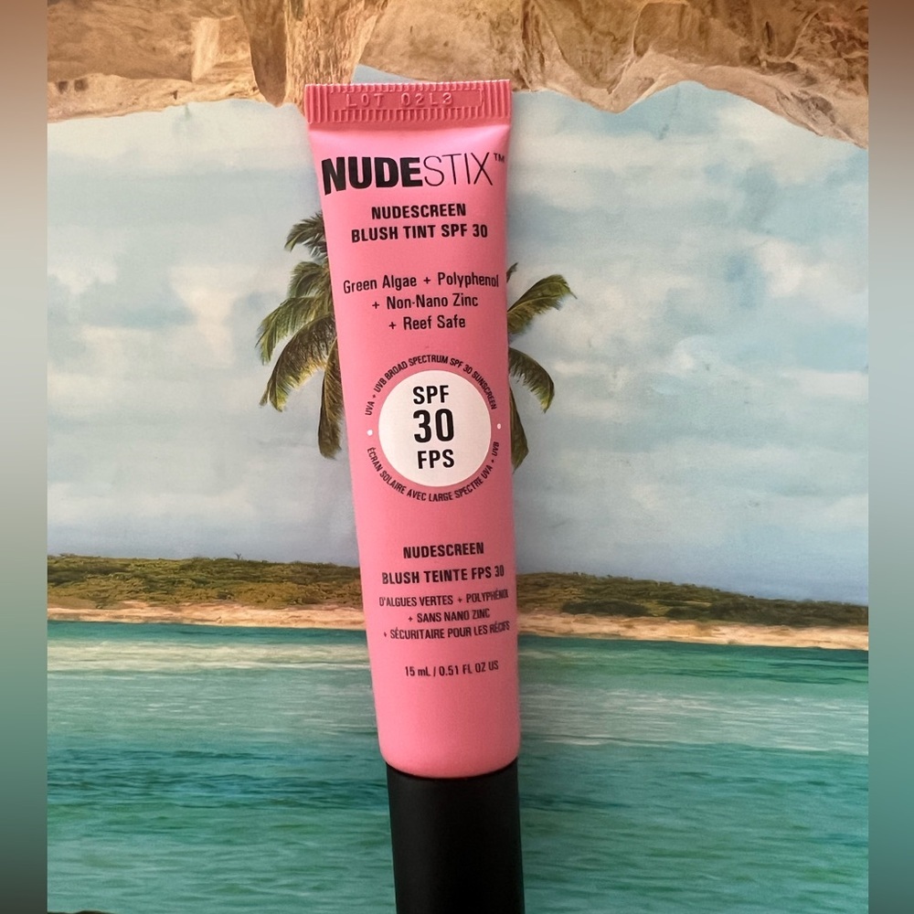 NUDESTIX BLUSH LIPSTICK - Picture 9 of 9